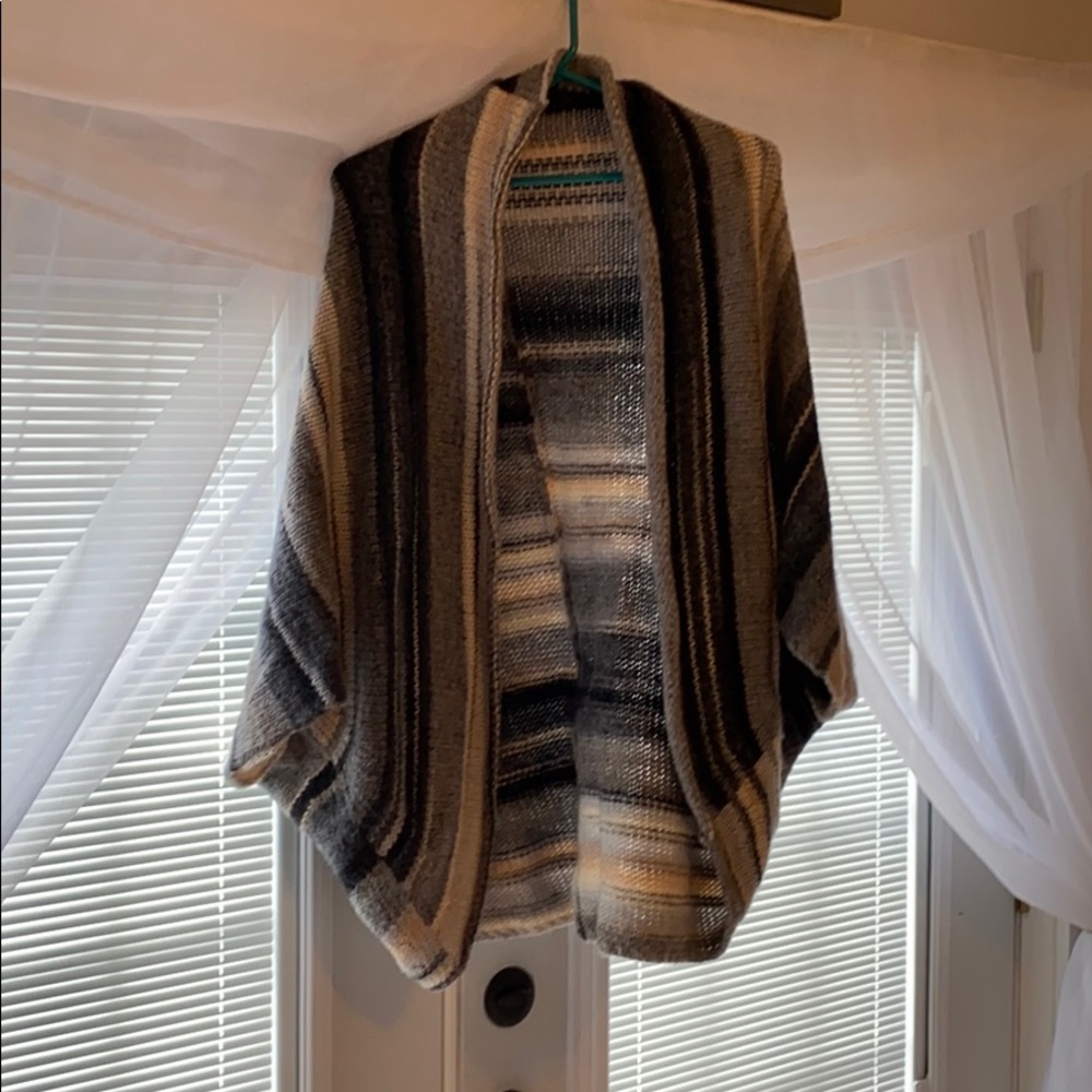 Lineamaglia wool shawl